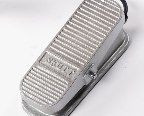wheel-foot-pedal Skutt Pottery Wheel foot pedal